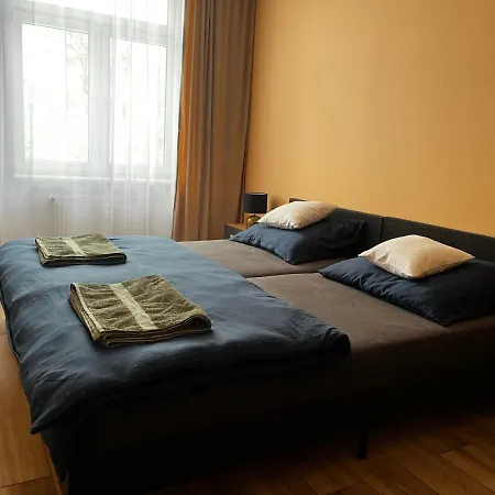 Komfortowy W Centrum Apartman
